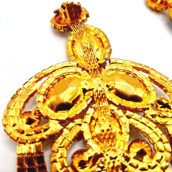 Runway Aurora Borealis Rhinestone Earrings Gold Tone Long Clip On Statement - Picture 7 of 9